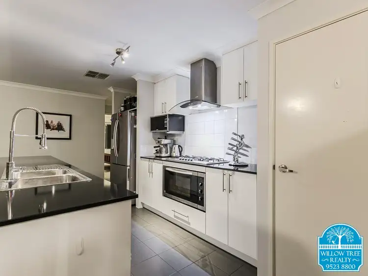 Fourth view of Homely house listing, 8 Bristlebird Approach, Baldivis WA 6171