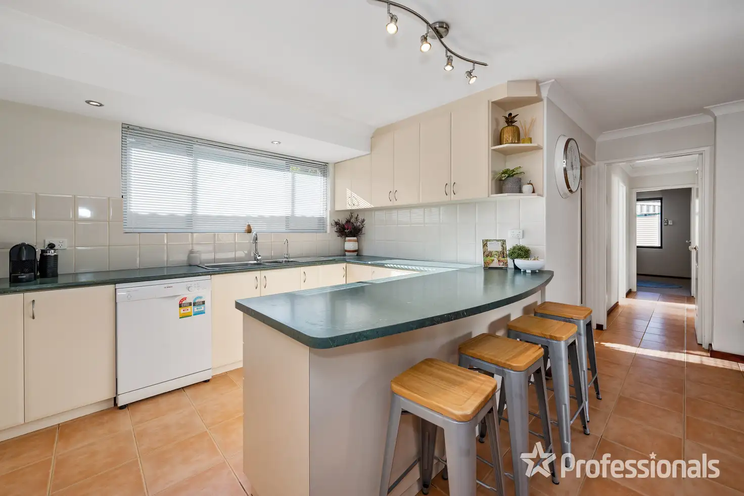 Main view of Homely house listing, 8 Peckham Crescent, Kingsley WA 6026