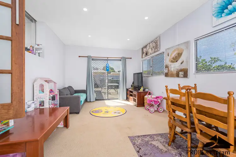Fourth view of Homely house listing, 15 Houtman Street, Wonthella WA 6530