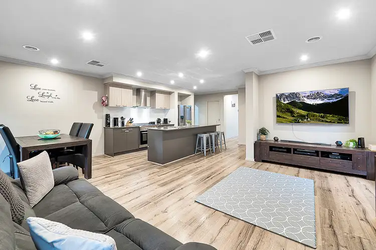 Sixth view of Homely house listing, 8 Elodea Way, Cranbourne North VIC 3977