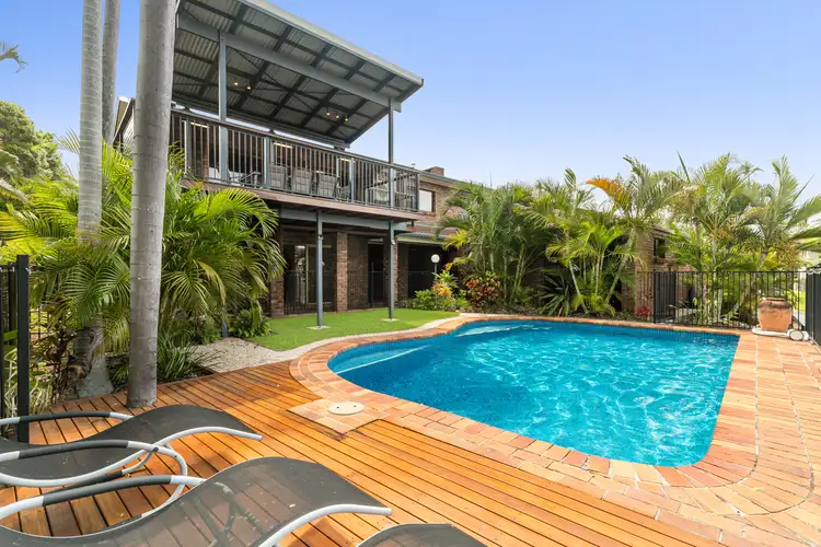 4 Softwind Court, Kenmore Hills QLD 4069