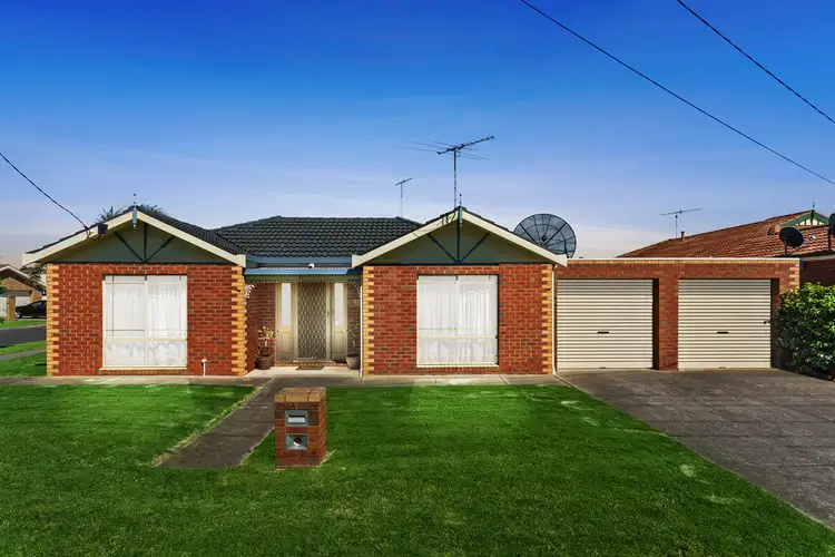 25 Thompson St, Whittington VIC 3219