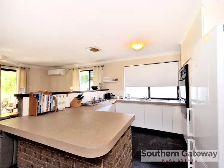 Second view of Homely house listing, 11 Perriam Close, Parmelia WA 6167