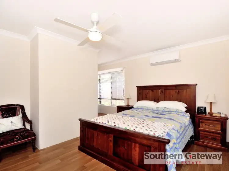 Seventh view of Homely house listing, 11 Perriam Close, Parmelia WA 6167