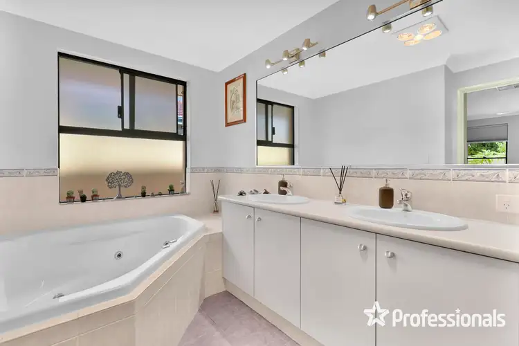 Fifth view of Homely house listing, 10 Alpina Bend, Canning Vale WA 6155