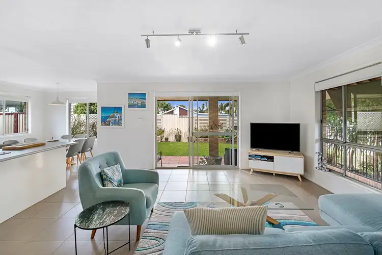 Fifth view of Homely house listing, 15 Robin Avenue, Paradise Point QLD 4216