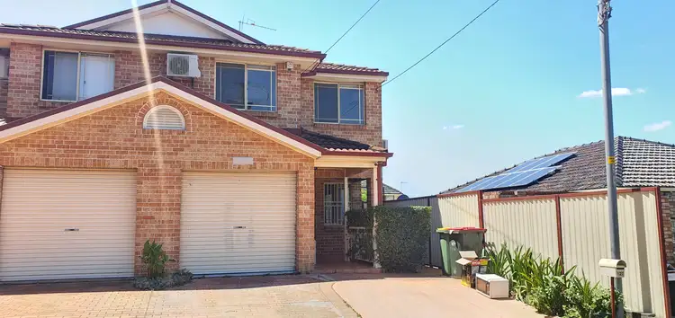 127 Kiora Street