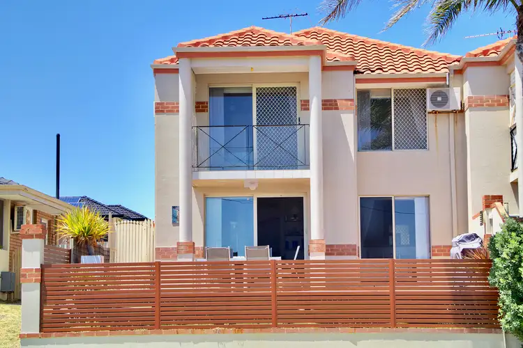5/2 Victoria Street, Rockingham WA 6168