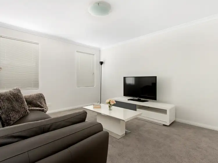 Fifth view of Homely house listing, 2 Potala Approach Baldivis, Baldivis WA 6171
