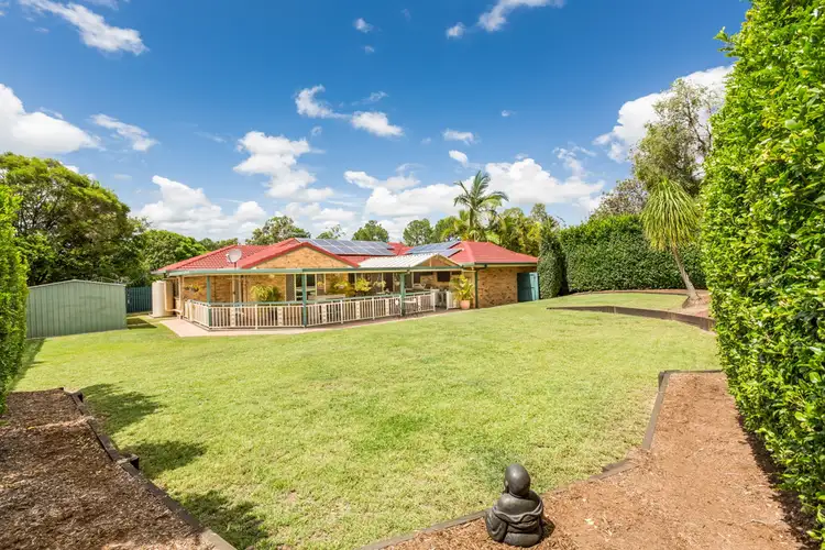 2 Ornata Place, Forest Lake QLD 4078