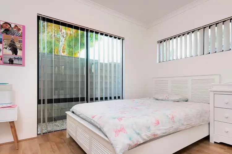 Seventh view of Homely house listing, 10/26 Charnley Bend, Success WA 6164