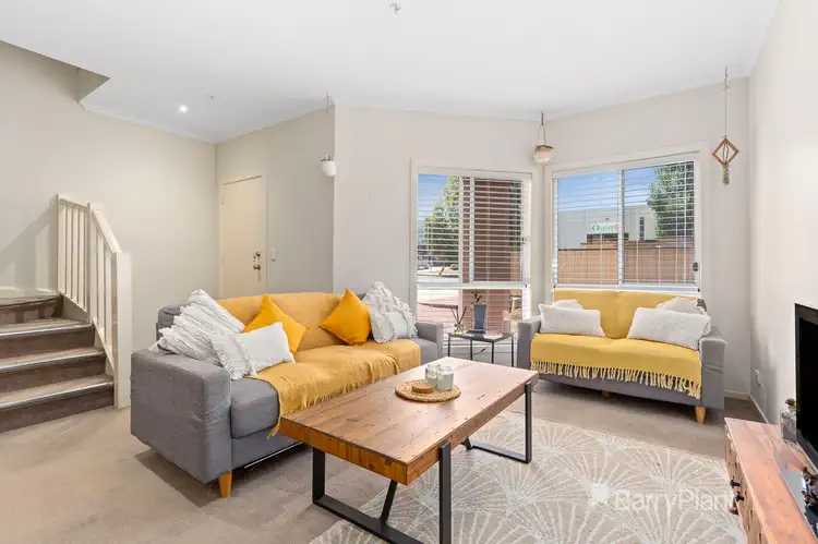 29/13-15 Hewish Road, Croydon VIC 3136