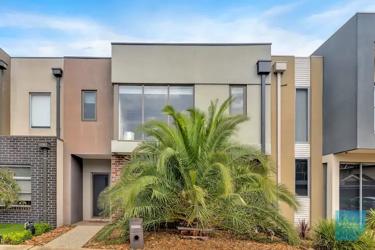 20 Boathouse Drive, Caroline Springs VIC 3023