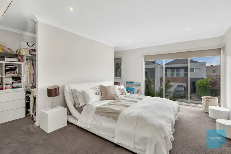 Fifth view of Homely townhouse listing, 20 Boathouse Drive, Caroline Springs VIC 3023