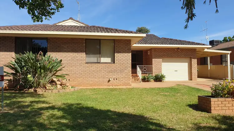14 Danilenko Street, Parkes NSW 2870