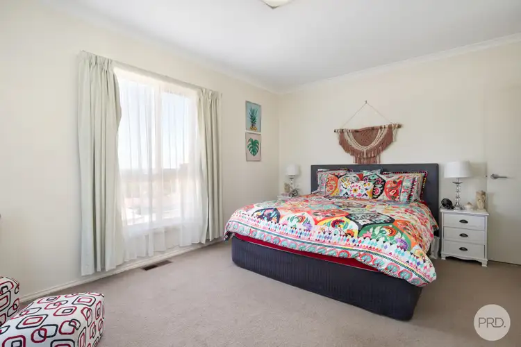 Fifth view of Homely house listing, 2/10 Manna Gum Heights, Mount Pleasant VIC 3350