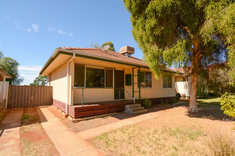 7 Rowe Street, Robinvale VIC 3549