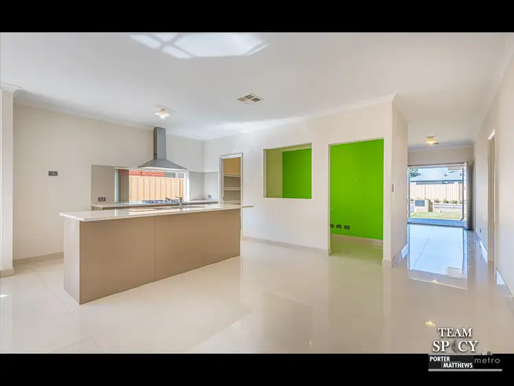 Sixth view of Homely house listing, 4 Engle Close, Maddington WA 6109