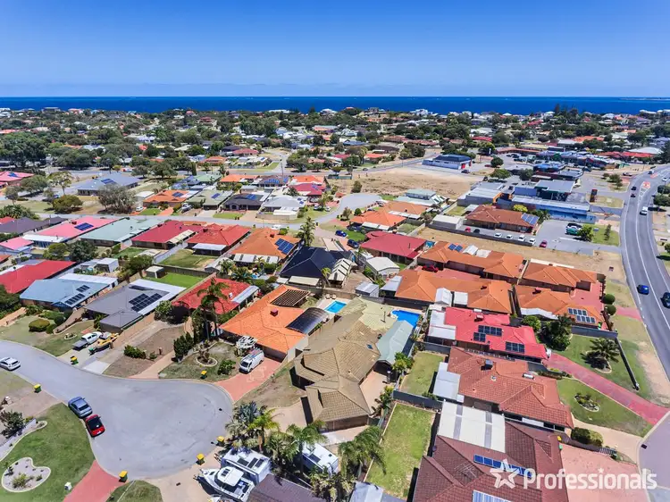 Third view of Homely house listing, 25 Springfield Court, Warnbro WA 6169