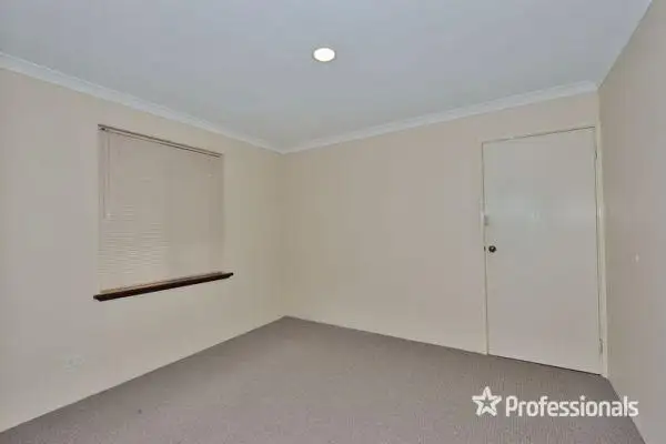 Seventh view of Homely house listing, 16 Bridgewater Court, Waikiki WA 6169