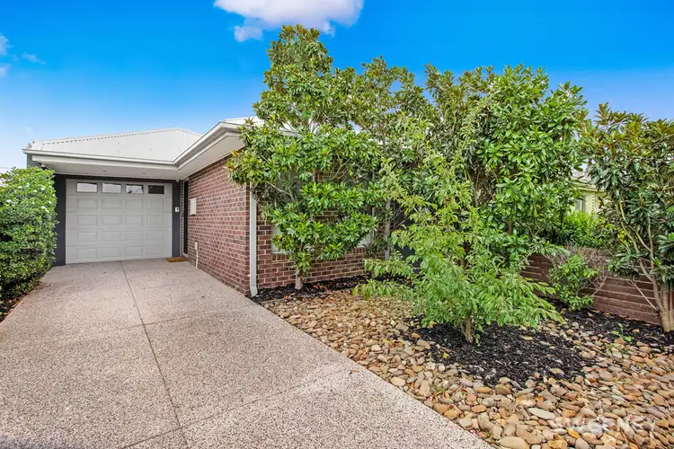 35 Angus Avenue, Altona North VIC 3025