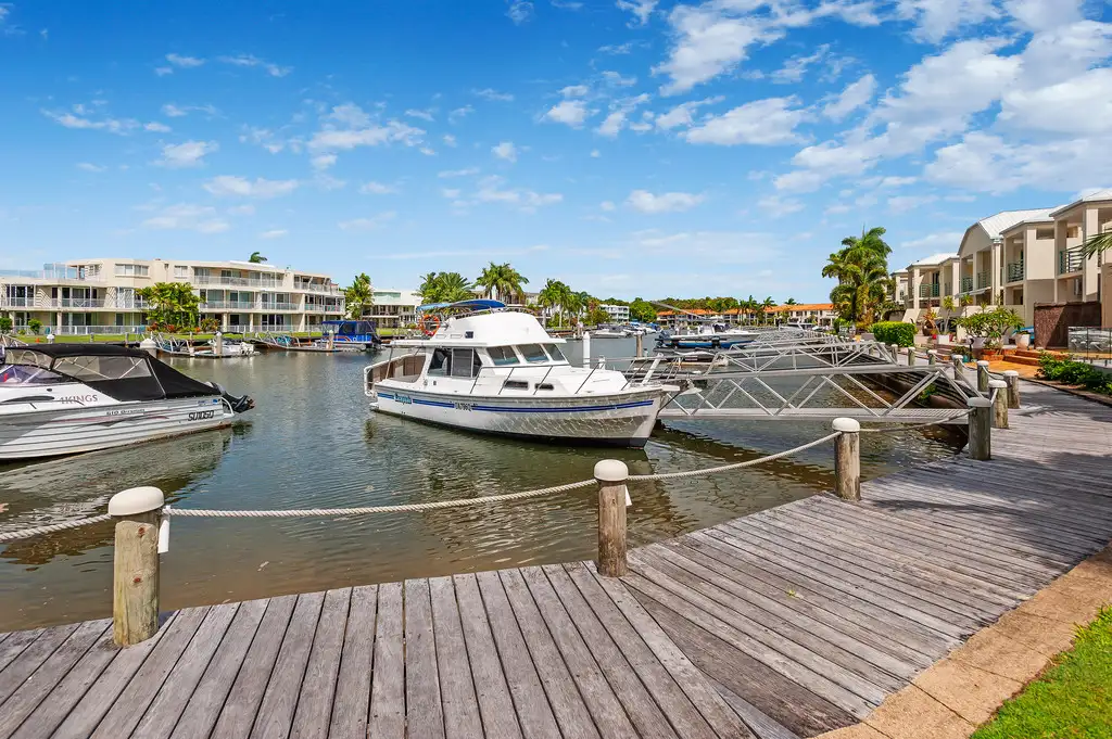 Main view of Homely townhouse listing, 5/3 Lee Road, Runaway Bay QLD 4216