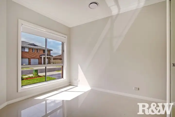 Fifth view of Homely house listing, 81 Carroll Crescent, Plumpton NSW 2761