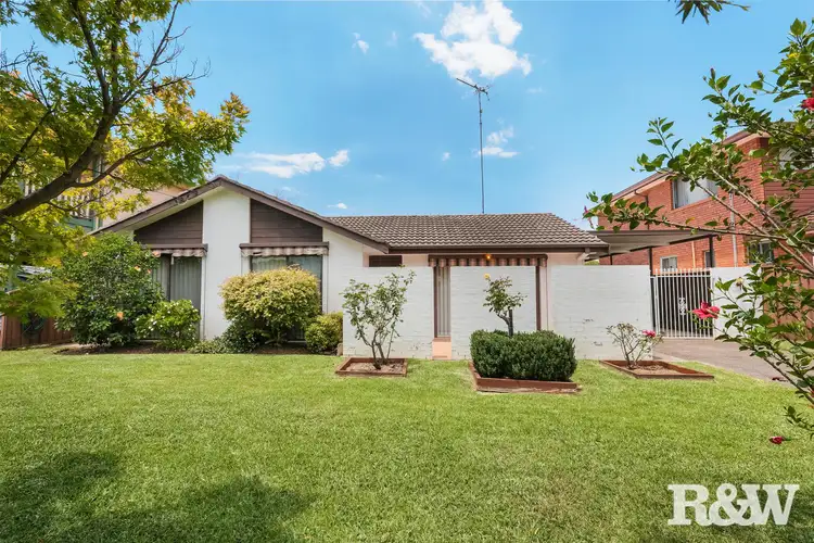 17 Piper Close, Kingswood NSW 2747