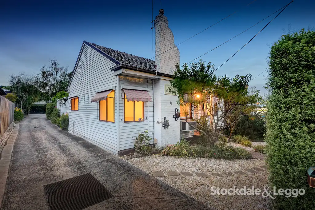 Main view of Homely unit listing, 1/4 Westley Street, Ferntree Gully VIC 3156