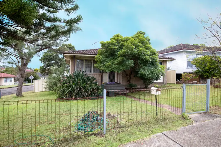68 Alexandra Avenue, Rutherford NSW 2320
