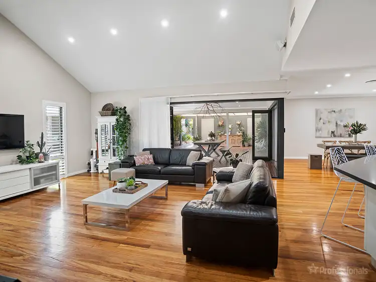 Fifth view of Homely house listing, 17 Lindsay Drive, Yalyalup WA 6280