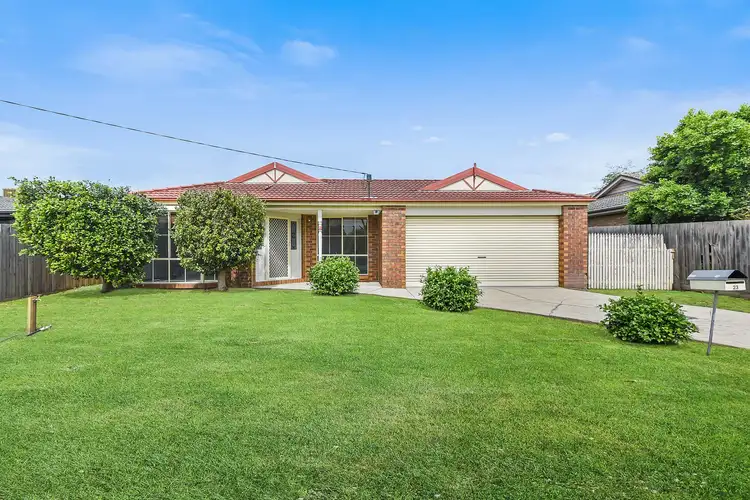 23 Holbourne Drive, Junction Village VIC 3977