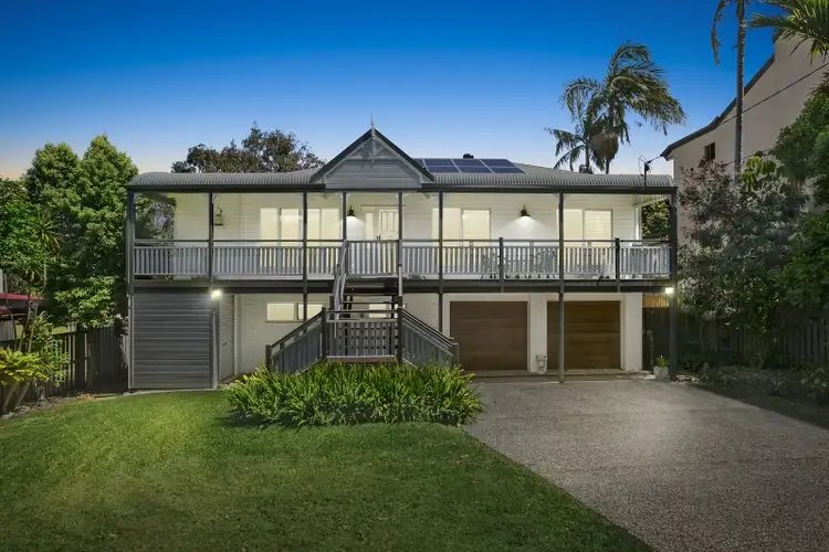 16 Chindrina Street, Hope Island QLD 4212