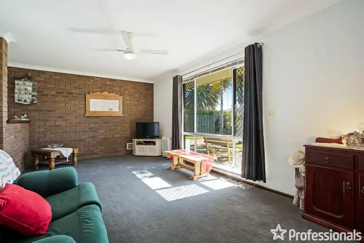 Fourth view of Homely house listing, 10 Grenada Place, Safety Bay WA 6169