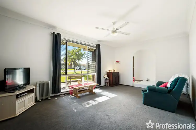 Fifth view of Homely house listing, 10 Grenada Place, Safety Bay WA 6169