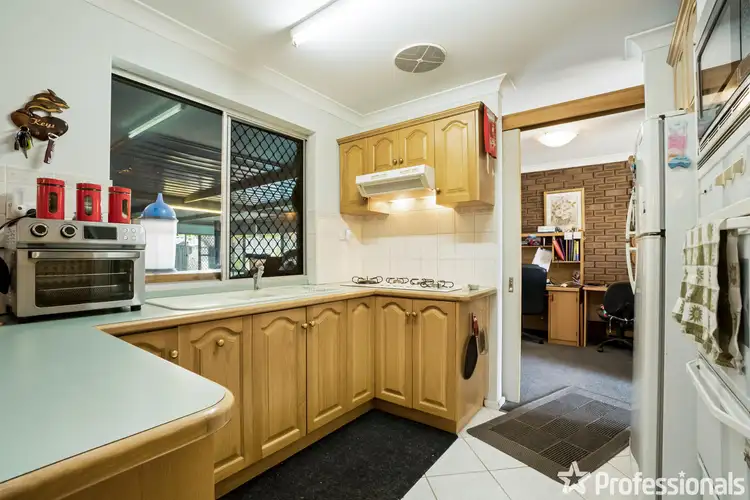Seventh view of Homely house listing, 10 Grenada Place, Safety Bay WA 6169