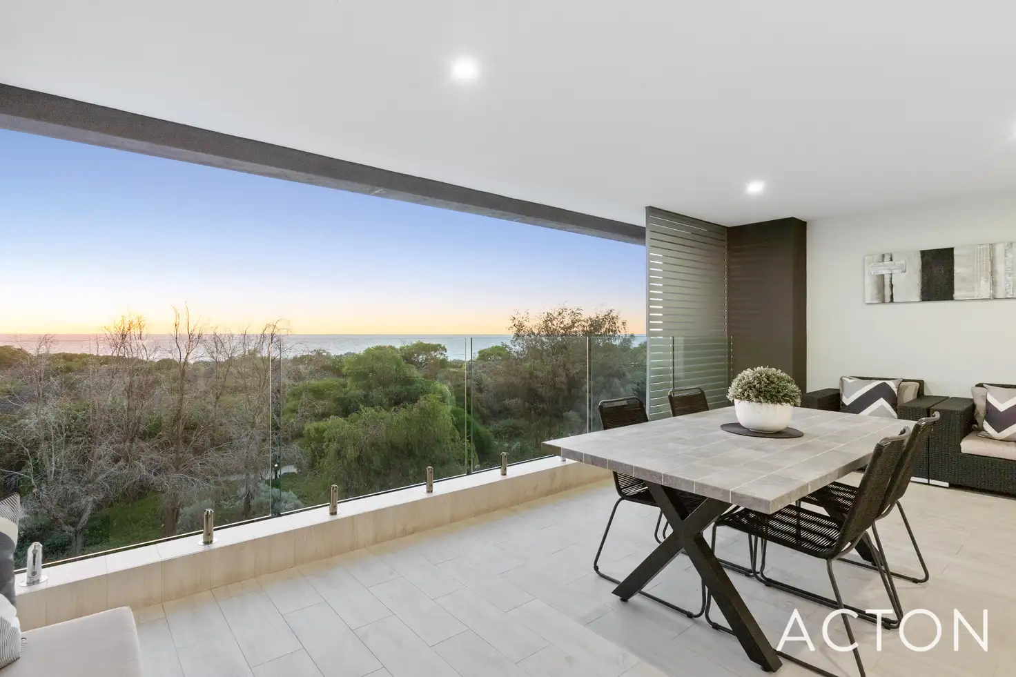 Main view of Homely unit listing, 4/47 Perlinte View, North Coogee WA 6163