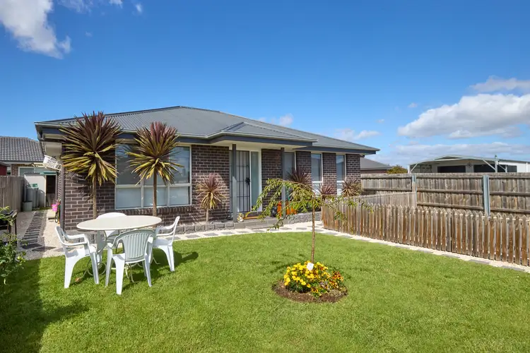 2/63 Malcombe Street, Longford TAS 7301