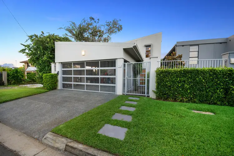 Second view of Homely house listing, 2/10 Thrush Avenue, Paradise Point QLD 4216