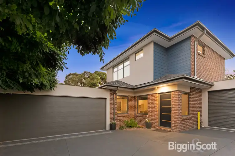 Main view of Homely townhouse listing, 2/186 Morack Road, Vermont South VIC 3133