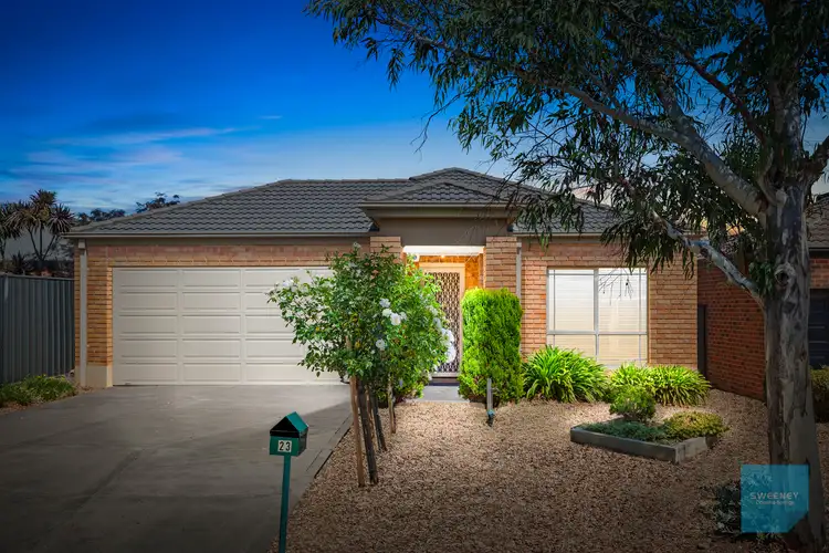 23 Dobell Crescent, Caroline Springs VIC 3023