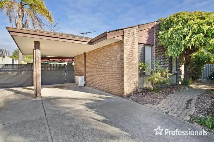 Main view of Homely house listing, 10 Monkton Way, Warnbro WA 6169