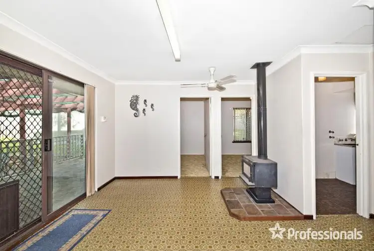 Fifth view of Homely house listing, 10 Monkton Way, Warnbro WA 6169