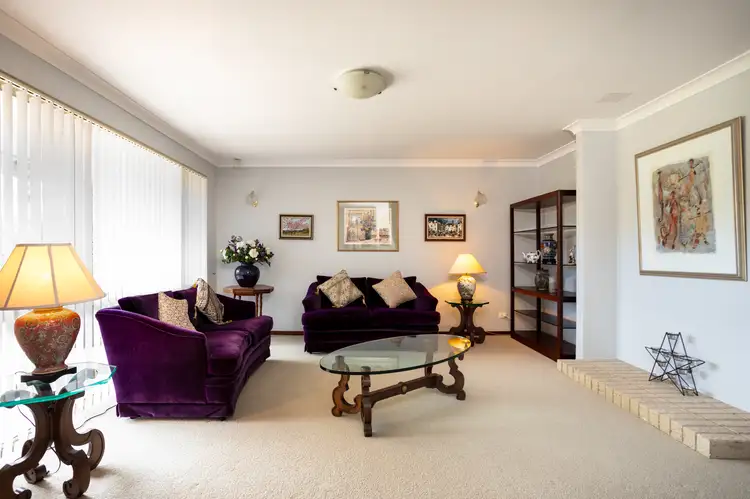 24 Kirwan Way, Winthrop WA 6150