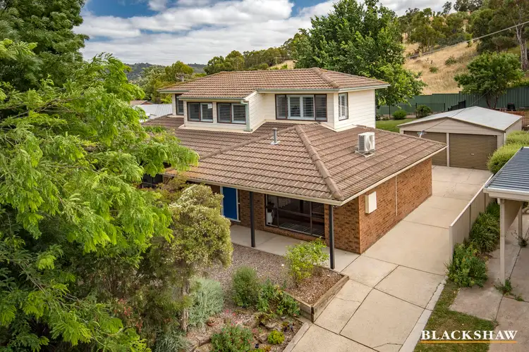 113 Heagney Crescent