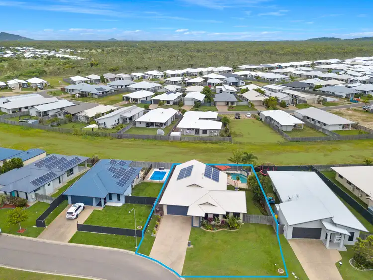 Second view of Homely house listing, 2 Goldfish Court, Burdell QLD 4818
