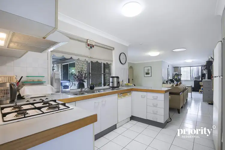 Sixth view of Homely house listing, 7 Tarun Close, Aspley QLD 4034