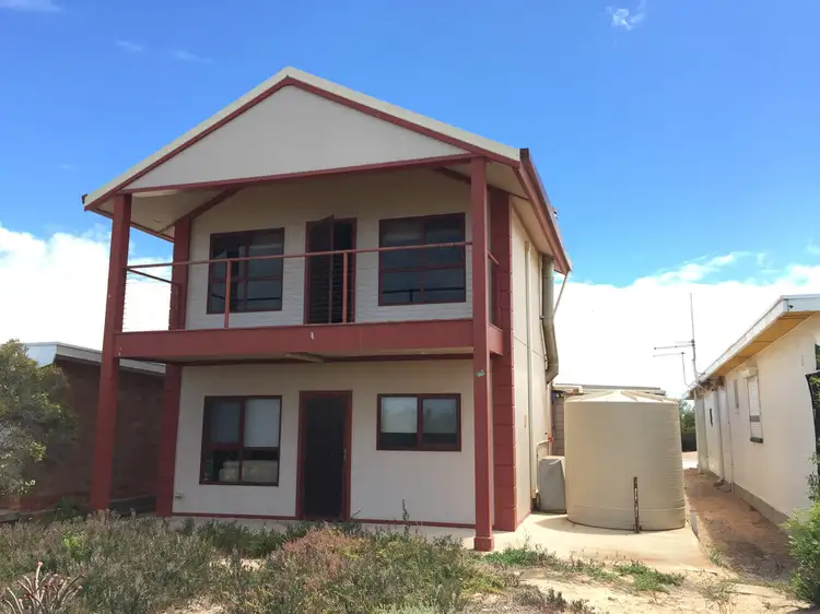 114 Boulevard Road, Lucky Bay SA 5602
