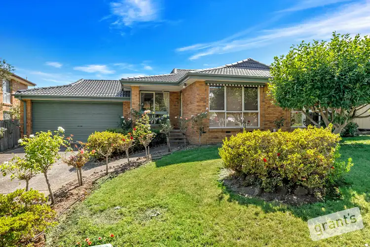 Main view of Homely house listing, 5 Huxley Crescent, Endeavour Hills VIC 3802