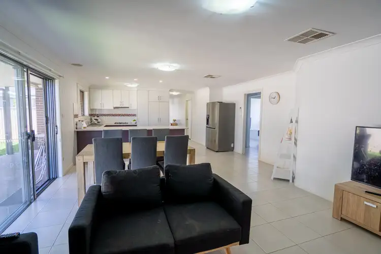 Seventh view of Homely house listing, 25 Jeffery Circuit, Tumut NSW 2720